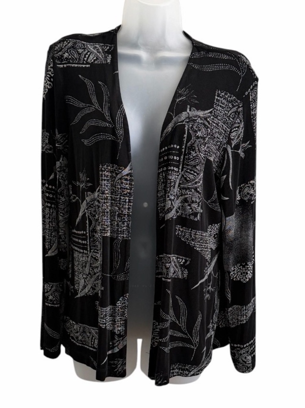 Ronni Nicole Y2K Black & White Open Front Abstract Print Cardigan
